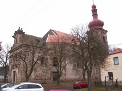 pohled zepředu zprava