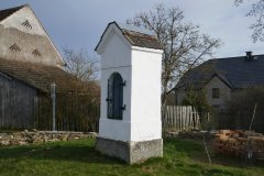 pohled zepředu zprava