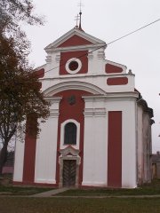 průčelí kostela