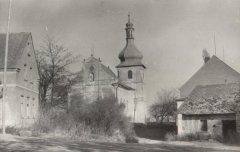 starší foto kostela