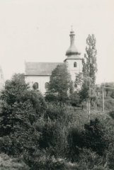 pohled na kostel od jihu