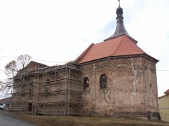 pohled zezadu zprava