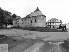 pohled zezadu zprava