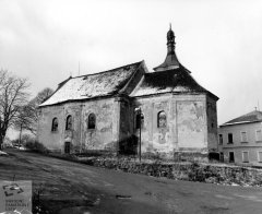 kostel před zřícením krovu