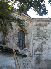 pohled na levou stranu presbytáře