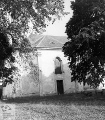 starší foto kostela