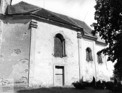starší foto kostela