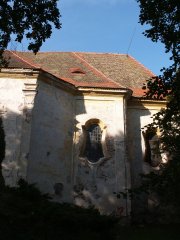 pohled na zadní část zprava