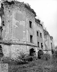 zřícenina kostela