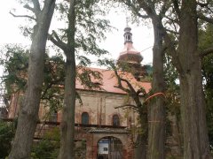 pohled zprava