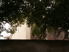 pohled zezadu zleva