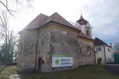 pohled zezadu zleva