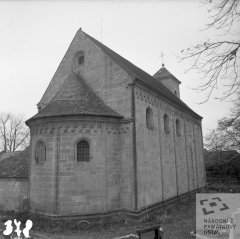 starší foto kostela