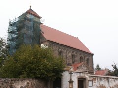 pohled zepředu zprava