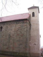 pohled na levou přední část