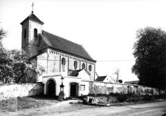 starší foto kostela