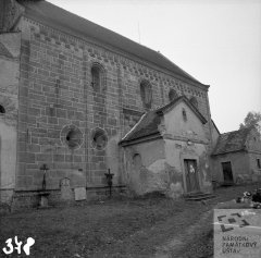 starší foto kostela