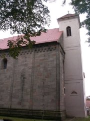 pohled na levou přední část