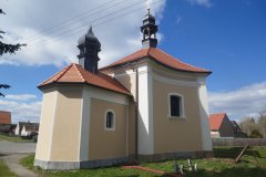 pohled zezadu zleva