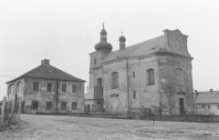 starší foto kostela