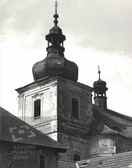 věž kostela