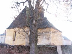 pohled zezadu zleva