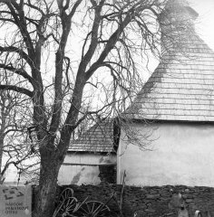 starší foto kostela