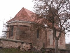 pohled zezadu zleva