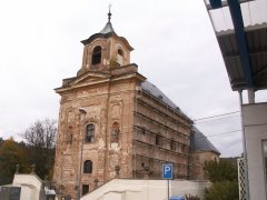 pohled zepředu zprava