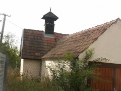 pohled zezadu zleva