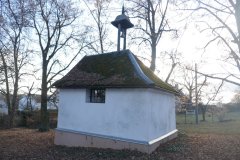 pohled zezadu zprava