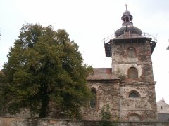 pohled na přední část zleva