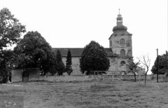 starší foto kostela