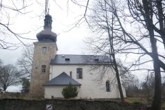 pohled zprava