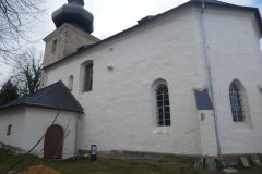 pohled zezadu zprava