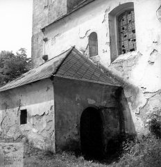 starší foto kostela