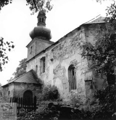 starší foto kostela