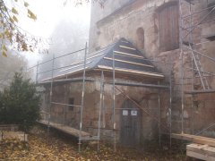 pohled zezadu zprava