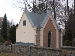pohled zezadu zleva