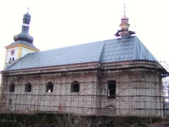 pohled zezadu zprava