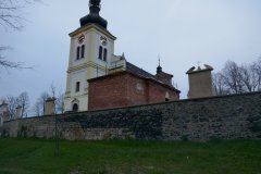 pohled zezadu zleva