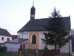 pohled zleva