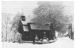 starší foto kaple a památníku 42 padlým a nezvěstným v 1. světové válce