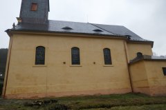 pohled zprava
