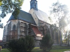 pohled zezadu zleva
