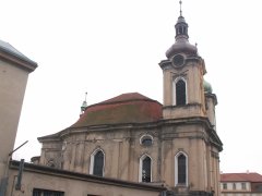 pohled zleva