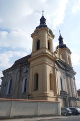 pohled zepředu zleva