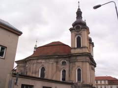 pohled zepředu zleva