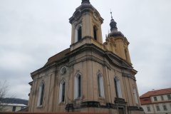 pohled zepředu zleva
