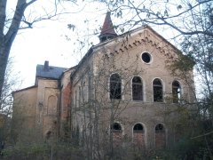 pohled zezadu zprava